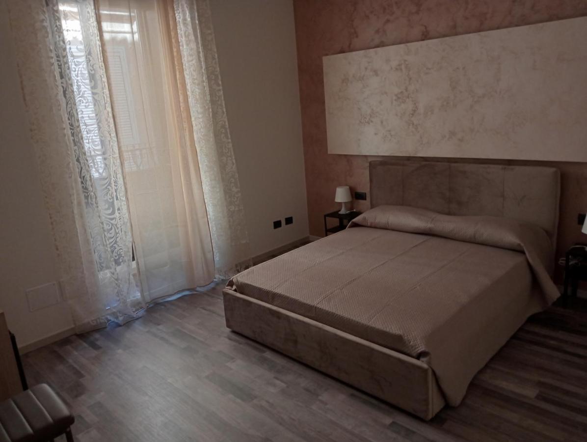 Santiago Rooms Caltagirone Exterior foto